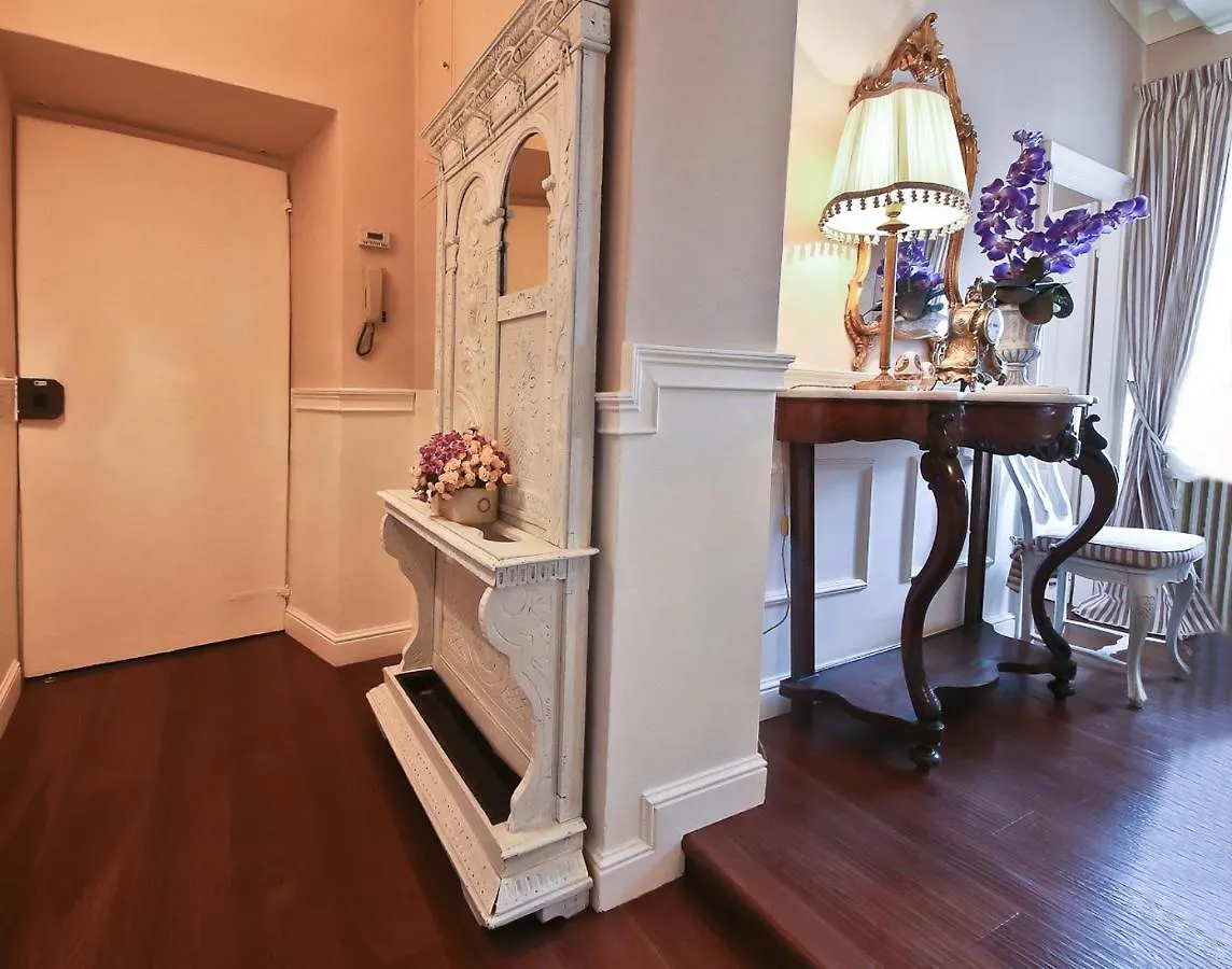 公寓 Ponte Vecchio Luxury Suite 佛罗伦萨
